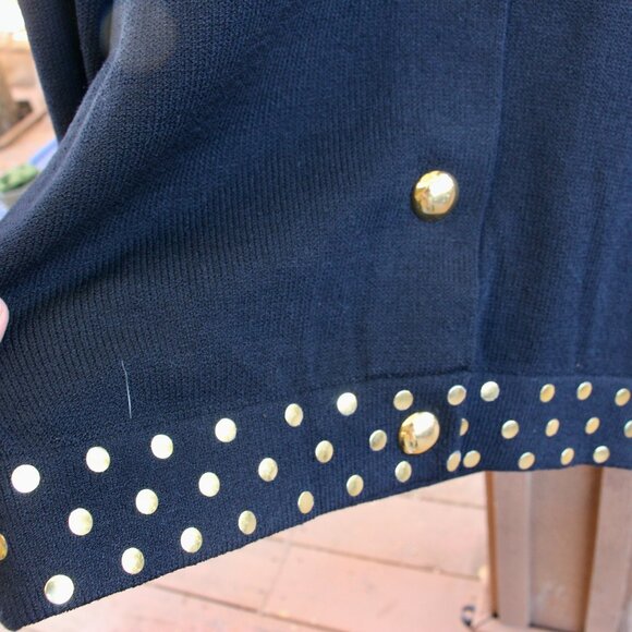 Beautiful St. John's ladies jacket/top-size 12. - Picture 4 of 7